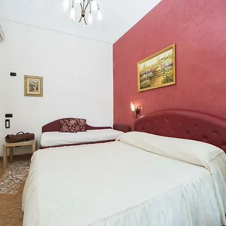 מלון Relais Annalara 3*