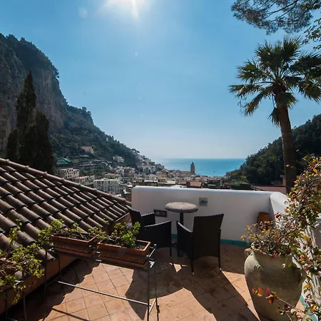 Готель Relais Annalara