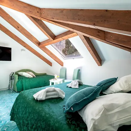 فندق Relais Annalara 3*