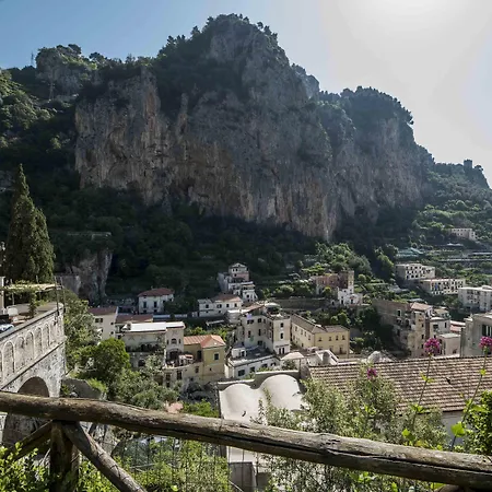 Готель Relais Annalara