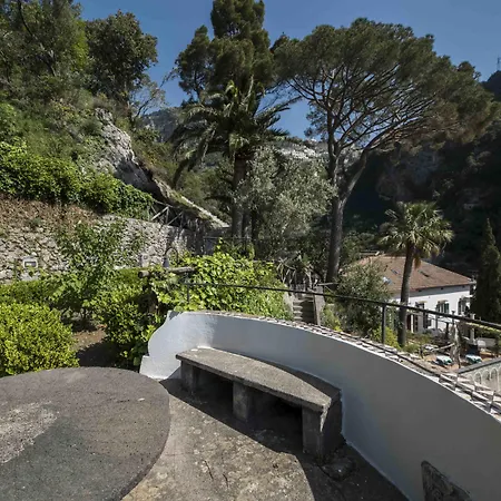 Hotel Relais Annalara 3*